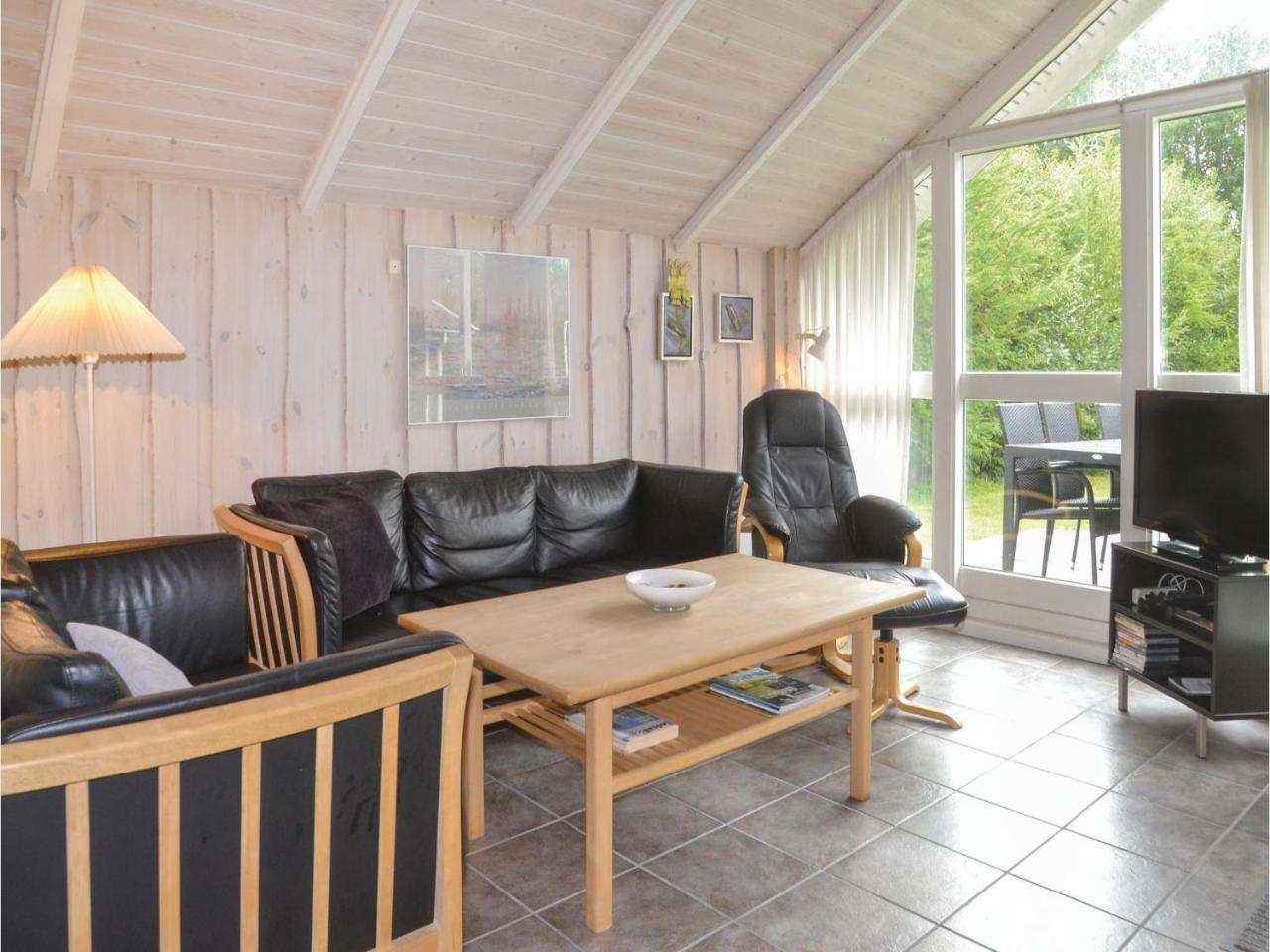 Pet Friendly Home In Oksbol With Wifi Extérieur photo