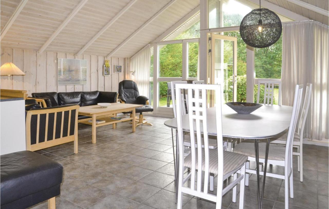 Pet Friendly Home In Oksbol With Wifi Extérieur photo